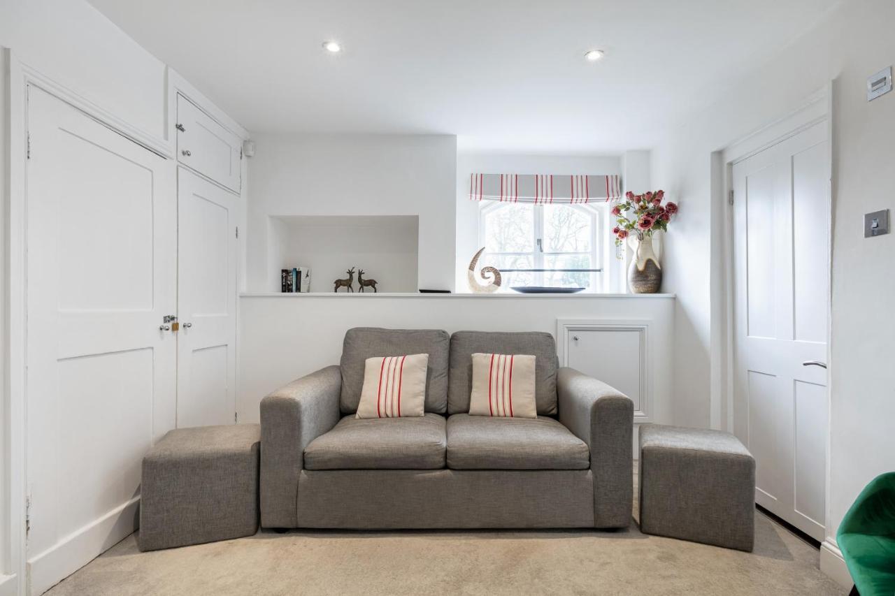 Castle Properties: The Duchess, 3 Bed Family Cottage Windsor Exteriér fotografie