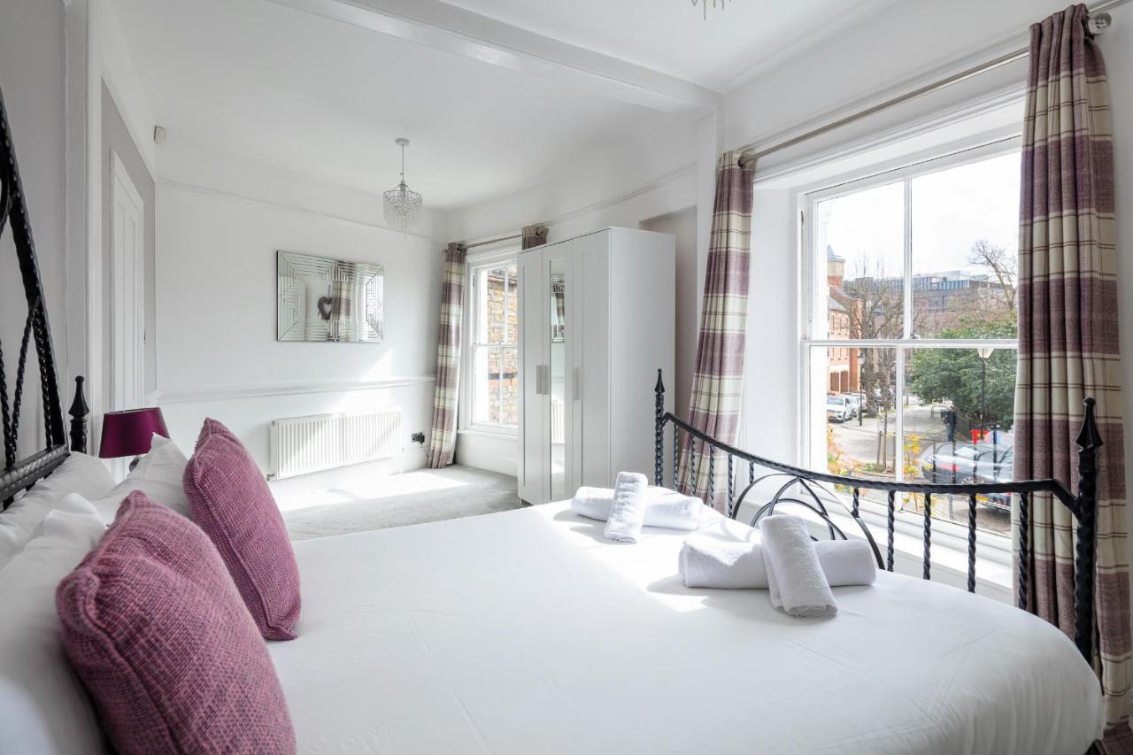 Castle Properties: The Duchess, 3 Bed Family Cottage Windsor Exteriér fotografie