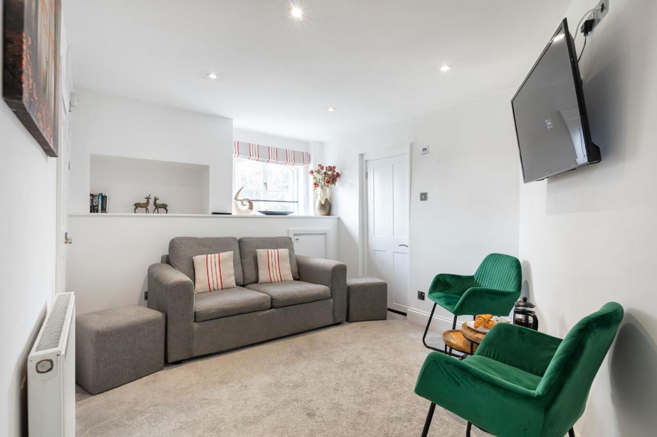 Castle Properties: The Duchess, 3 Bed Family Cottage Windsor Exteriér fotografie