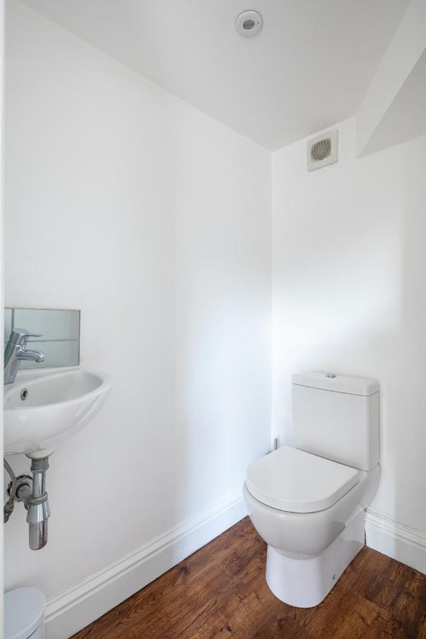 Castle Properties: The Duchess, 3 Bed Family Cottage Windsor Exteriér fotografie