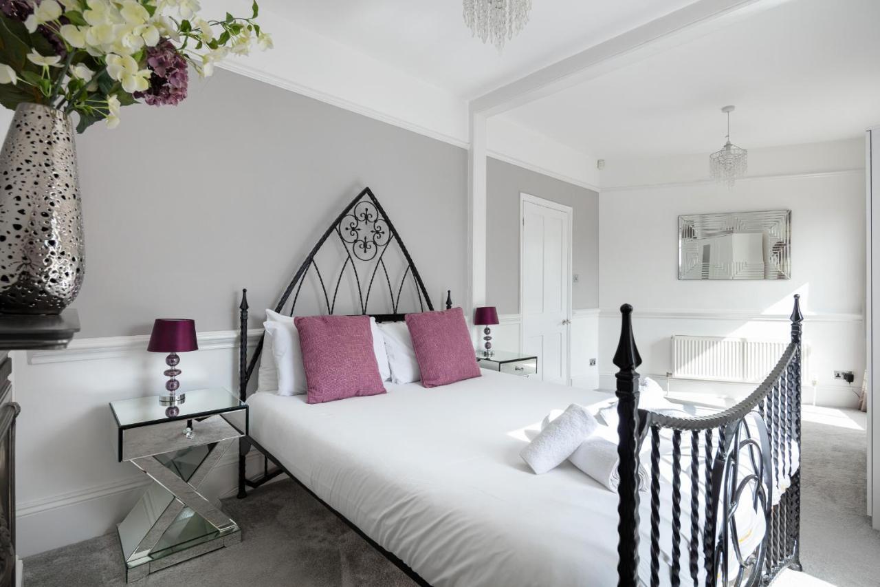 Castle Properties: The Duchess, 3 Bed Family Cottage Windsor Exteriér fotografie